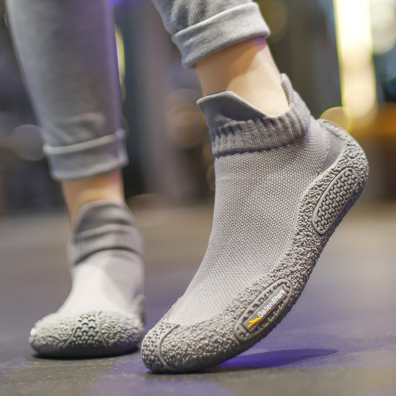 GallonShark Non-Slip Barefoot  - Pilates Yoga Footwear 评论和价格